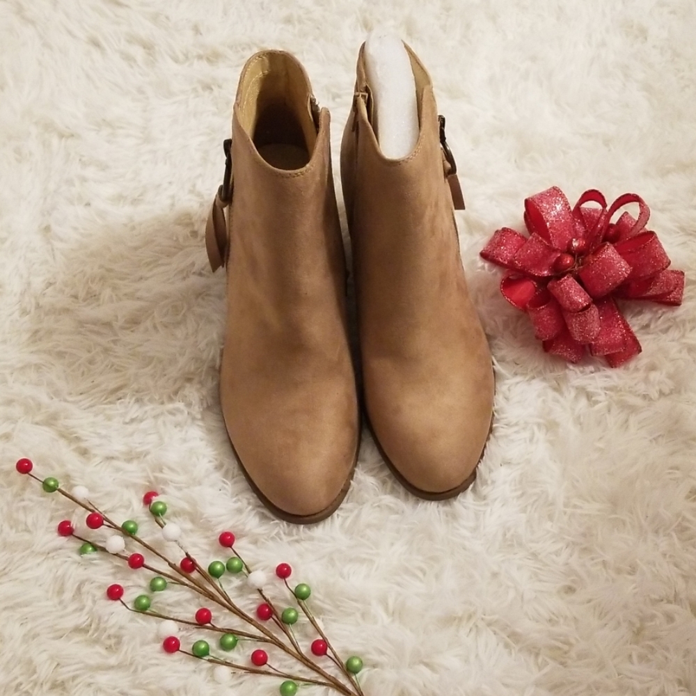 Zipper Beige Faux Suede Heel Ankle Bootie - Picture 2 of 5